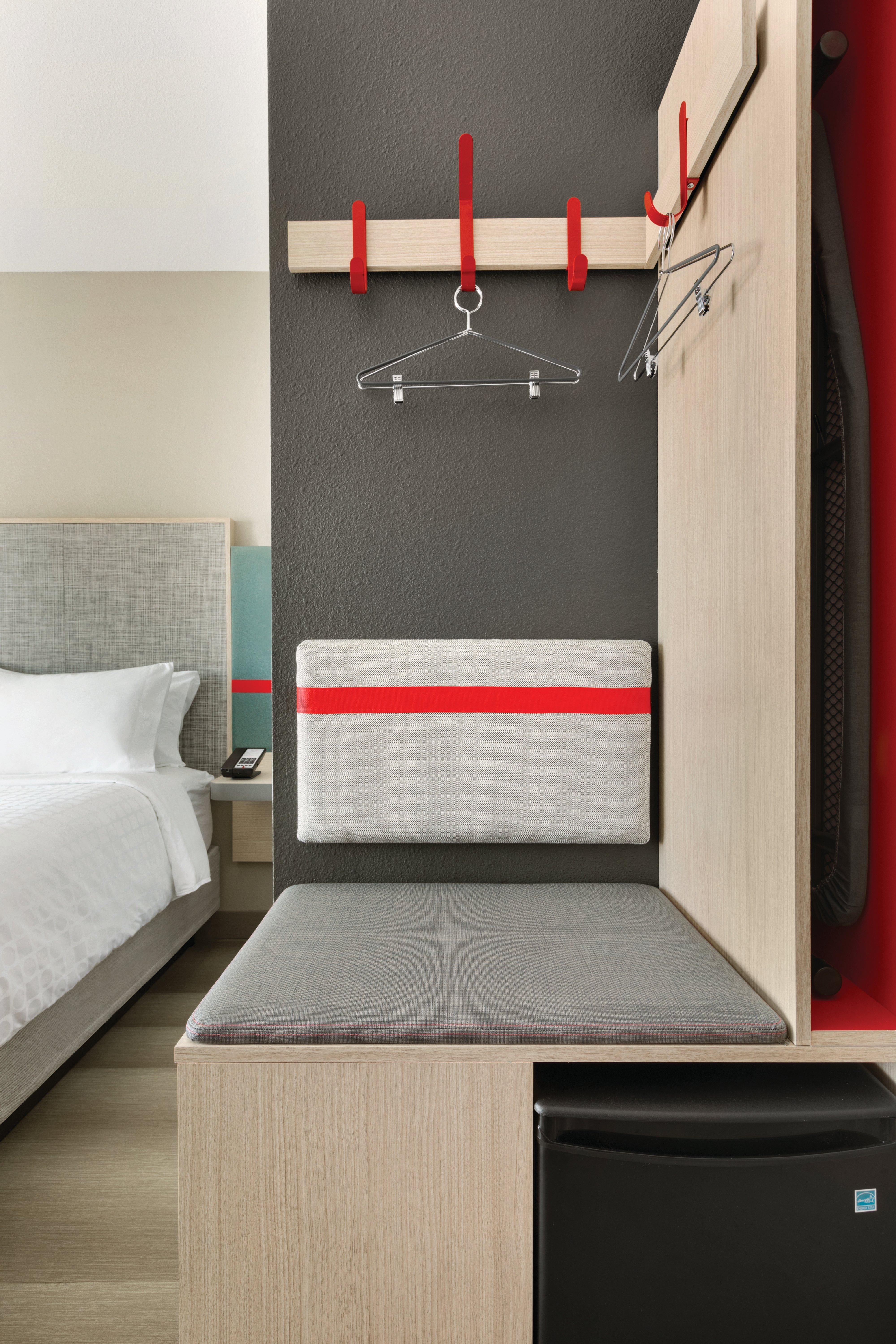 Avid Hotels - Beaumont By Ihg Экстерьер фото